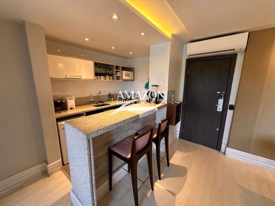 HOTEL ADRIANÓPOLIS ALL SUÍTES – FLAT MOBILIADO 47 m2 – DISPONÍVEL PARA LOCAÇÃO