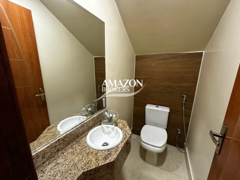 QUINTA DAS LARANJEIRAS CONDOMÍNIO, PARQUE DAS LARANJEIRAS – CASA DUPLEX 250 m2 – DISPONÍVEL PARA VENDA