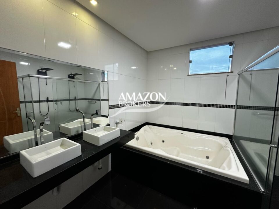 QUINTA DAS LARANJEIRAS CONDOMÍNIO, PARQUE DAS LARANJEIRAS – CASA DUPLEX 250 m2 – DISPONÍVEL PARA VENDA