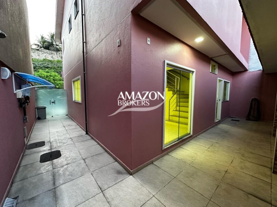 QUINTA DAS LARANJEIRAS CONDOMÍNIO, PARQUE DAS LARANJEIRAS – CASA DUPLEX 250 m2 – DISPONÍVEL PARA VENDA