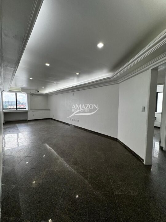 CEMOM, VIEIRALVES – 2 SALAS COMERCIAS CONJUGADAS – DISPONÍVEL PARA LOCAÇÃO