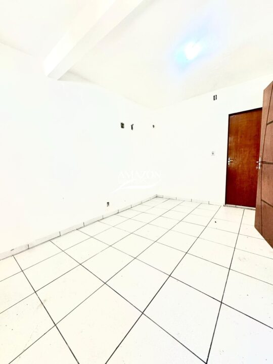 TARUMÃ – CASA DUPLEX 250 m2 – DISPONÍVEL PARA VENDA