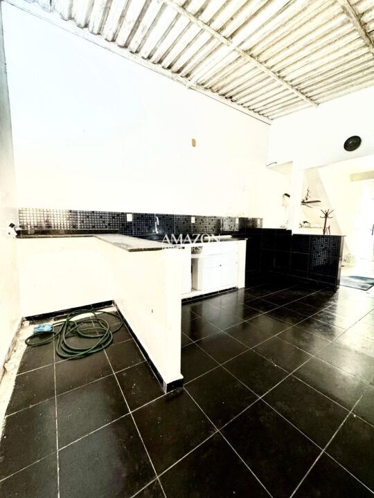 TARUMÃ – CASA DUPLEX 250 m2 – DISPONÍVEL PARA VENDA