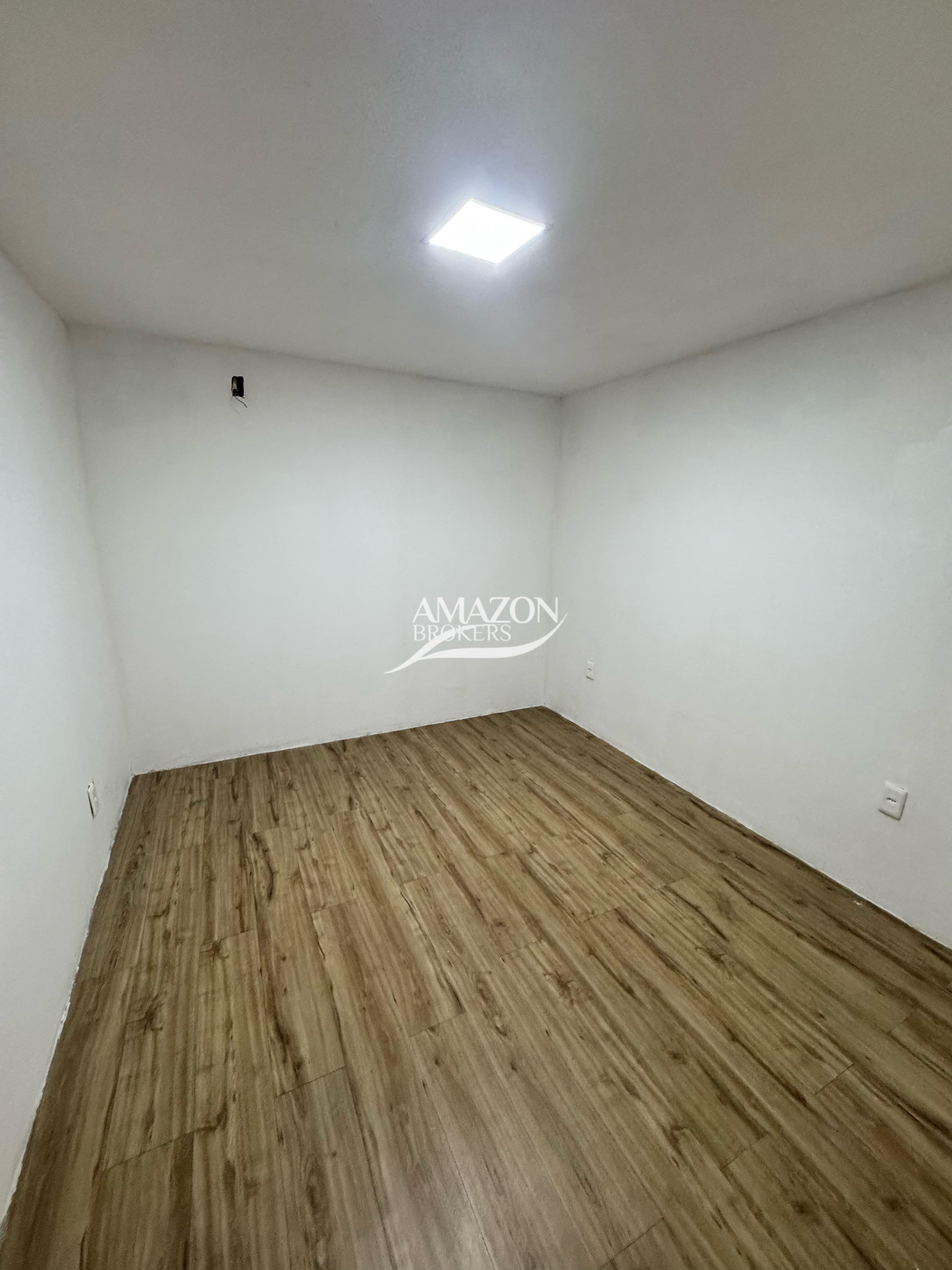 NOSSA SENHORA DAS GRAÇAS – PONTO COMERCIAL 700 m2 – DISPONÍVEL PARA VENDA