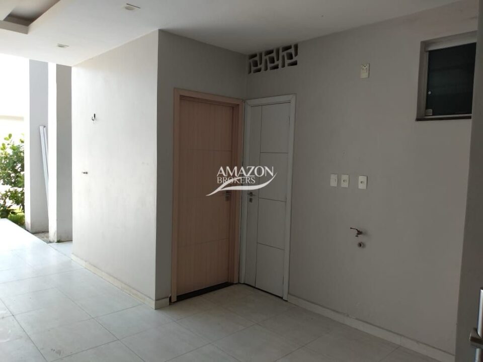 LARANJEIRAS CONDOMÍNIO, FLORES – CASA TÉRREA 350m2 – DISPONÍVEL PARA LOCAÇÃO
