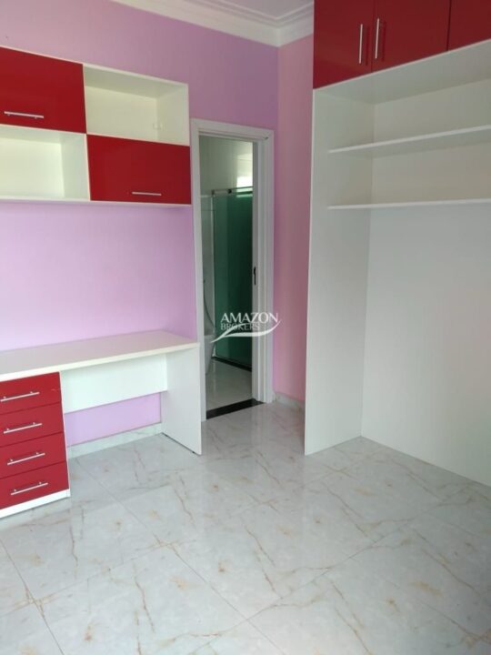 LARANJEIRAS CONDOMÍNIO, FLORES – CASA TÉRREA 350m2 – DISPONÍVEL PARA LOCAÇÃO