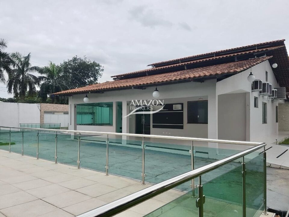 LARANJEIRAS CONDOMÍNIO, FLORES – CASA TÉRREA 350m2 – DISPONÍVEL PARA LOCAÇÃO