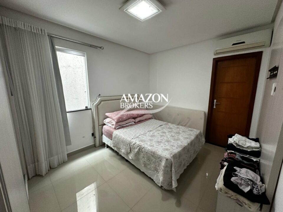 AMSTERDAM VILLAGE CONDOMÍNIO, FLORES – CASA TRIPLEX 250 m2 – DISPONÍVEL PARA VENDA