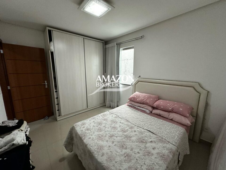 AMSTERDAM VILLAGE CONDOMÍNIO, FLORES – CASA TRIPLEX 250 m2 – DISPONÍVEL PARA VENDA