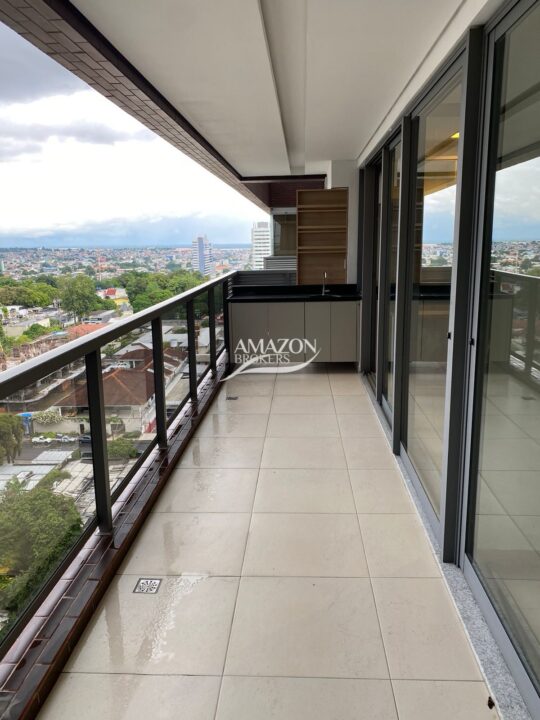 SOBERANE RESIDENCE, ADRIANÓPOLIS – APARTAMENTO – DISPONÍVEL PARA LOCAÇÃO