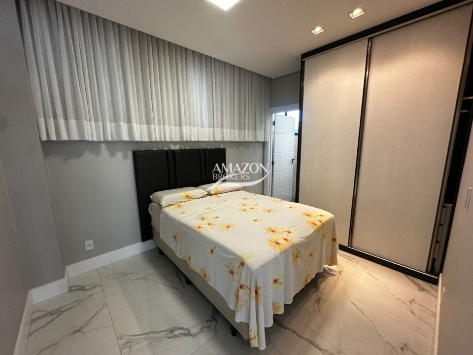 ALPHAVILLE 1 RESIDENCIAL, PONTA NEGRA – CASA DUPLEX 530m2 – DISPONÍVEL PARA VENDA