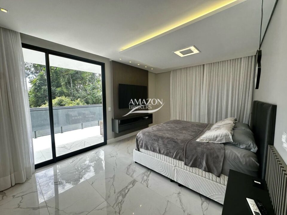 ALPHAVILLE 1 RESIDENCIAL, PONTA NEGRA – CASA DUPLEX 530m2 – DISPONÍVEL PARA VENDA