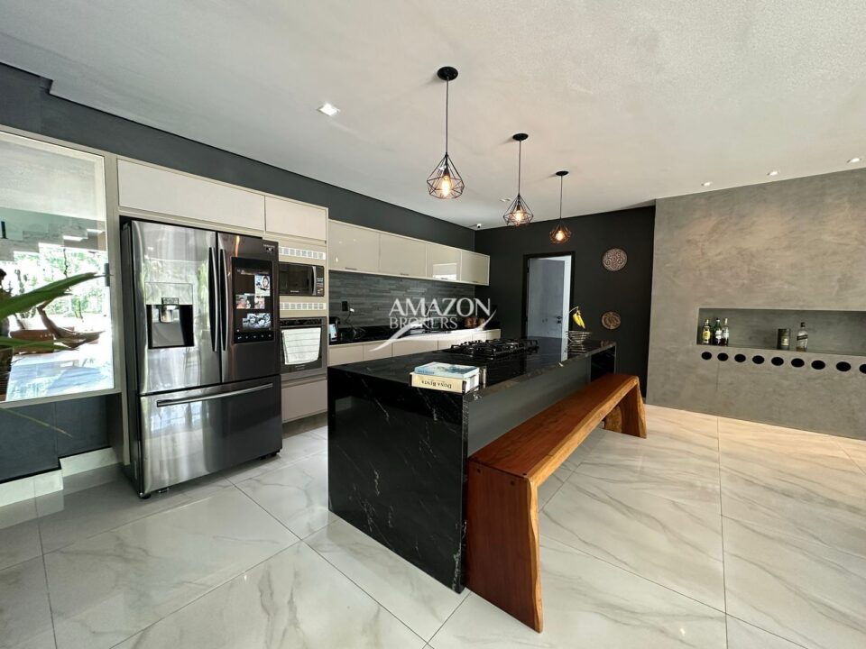 PRAIA DOS PASSARINHOS CONDOMÍNIO, PONTA NEGRA – CASA DUPLEX 376m2 – DISPONÍVEL PARA VENDA