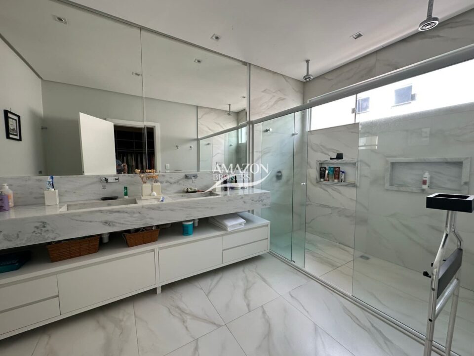 PRAIA DOS PASSARINHOS CONDOMÍNIO, PONTA NEGRA – CASA DUPLEX 376m2 – DISPONÍVEL PARA VENDA