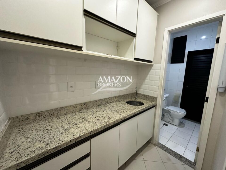 EDIFÍCIO ATRIUM – SALA COMERCIAL 30m2 – DISPONÍVEL PARA LOCAÇÃO