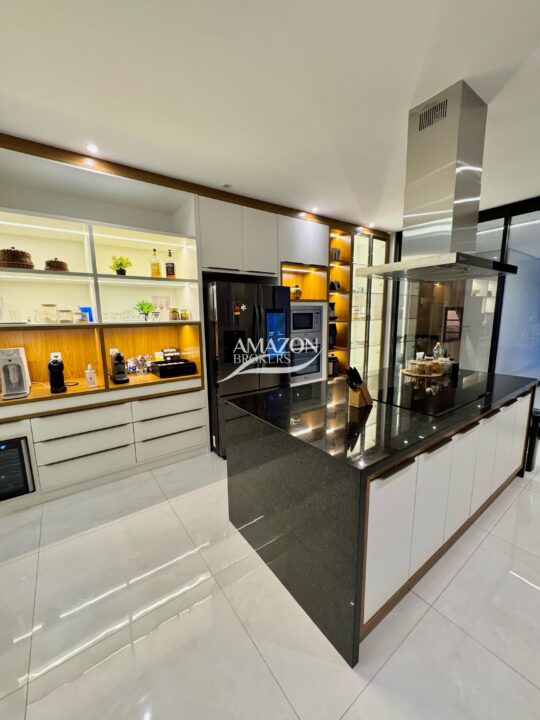CONDOMÍNIO RESIDENCIAL ALPHAVILLE 4, PONTA NEGRA, DISPONÍVEL PARA VENDA.