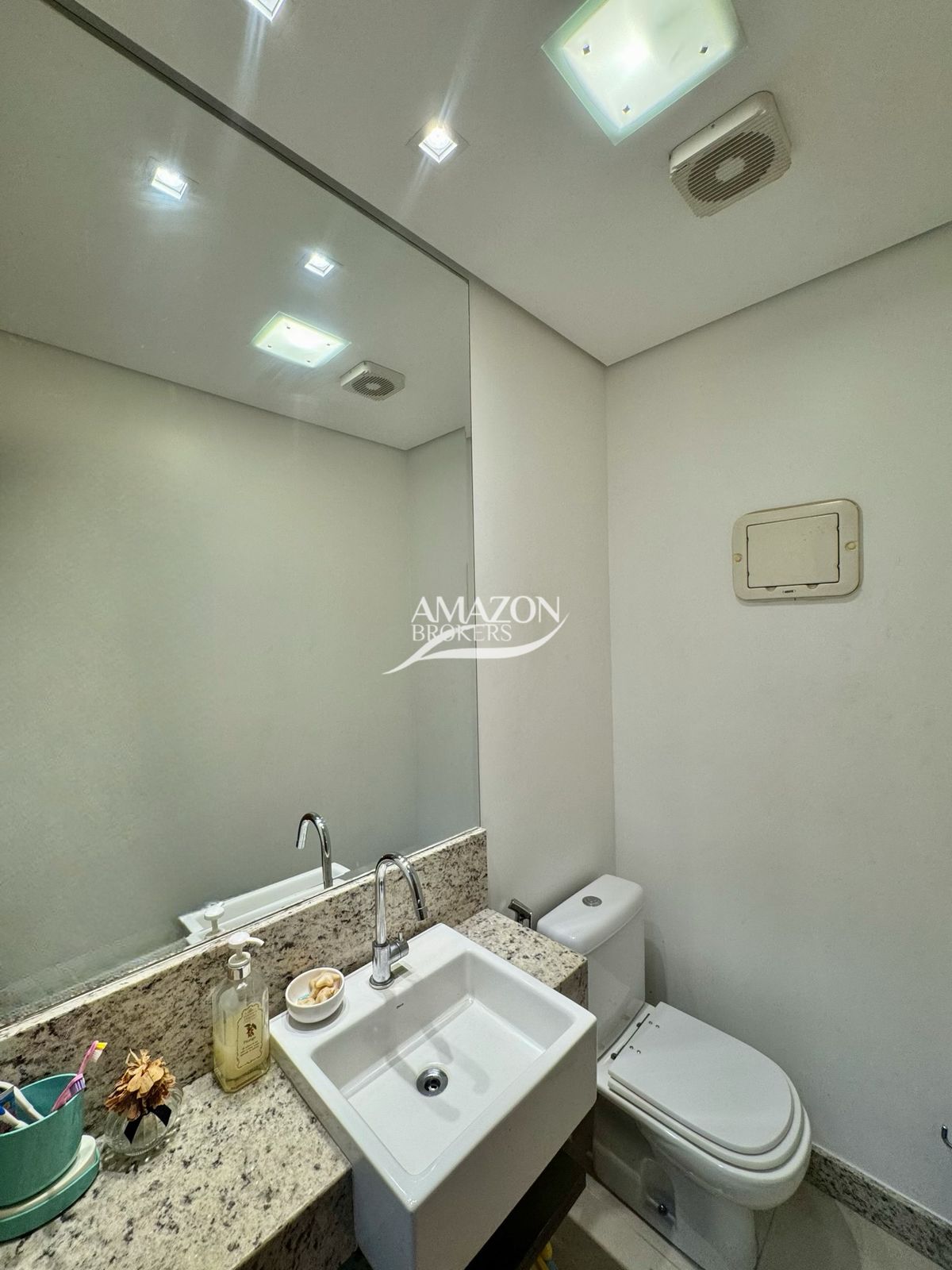 CASTELLO DA VILLA RESIDENCIAL, ADRIANÓPOLIS – APARTAMENTO 147 m2 – DISPONÍVEL PARA VENDA