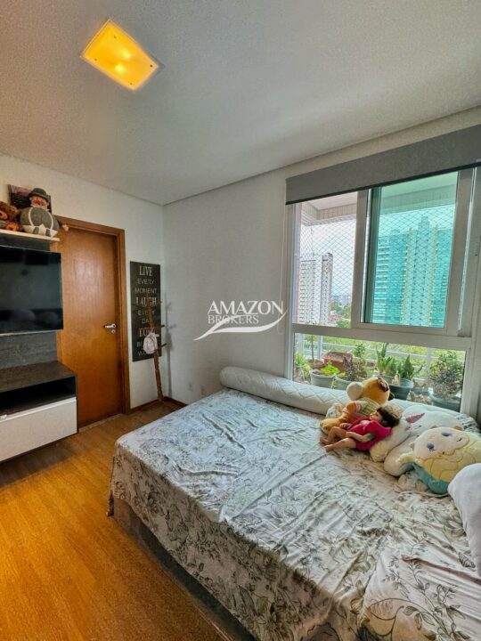 CASTELLO DA VILLA RESIDENCIAL, ADRIANÓPOLIS – APARTAMENTO 147 m2 – DISPONÍVEL PARA VENDA