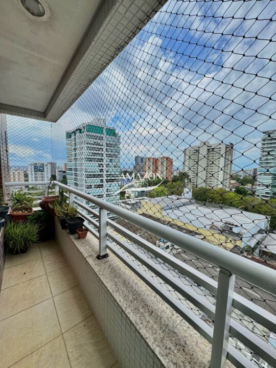 CASTELLO DA VILLA RESIDENCIAL, ADRIANÓPOLIS – APARTAMENTO 147 m2 – DISPONÍVEL PARA VENDA