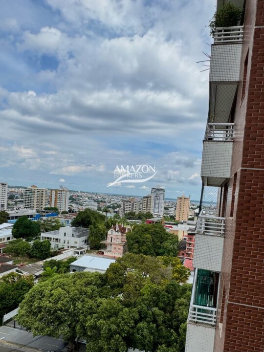 CASTELLO DA VILLA RESIDENCIAL, ADRIANÓPOLIS – APARTAMENTO 147 m2 – DISPONÍVEL PARA VENDA
