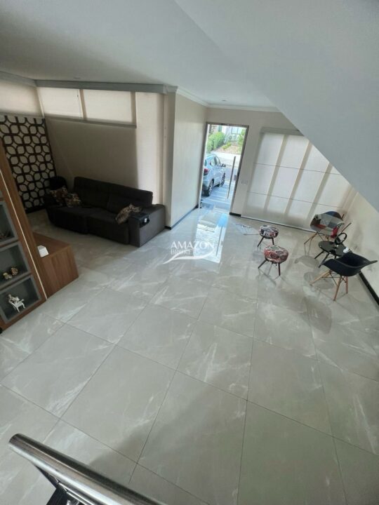 RESIDENCIAL TAPAJÓS, TARUMÃ – CASA DUPLEX 217m2 – DISPONÍVEL PARA VENDA