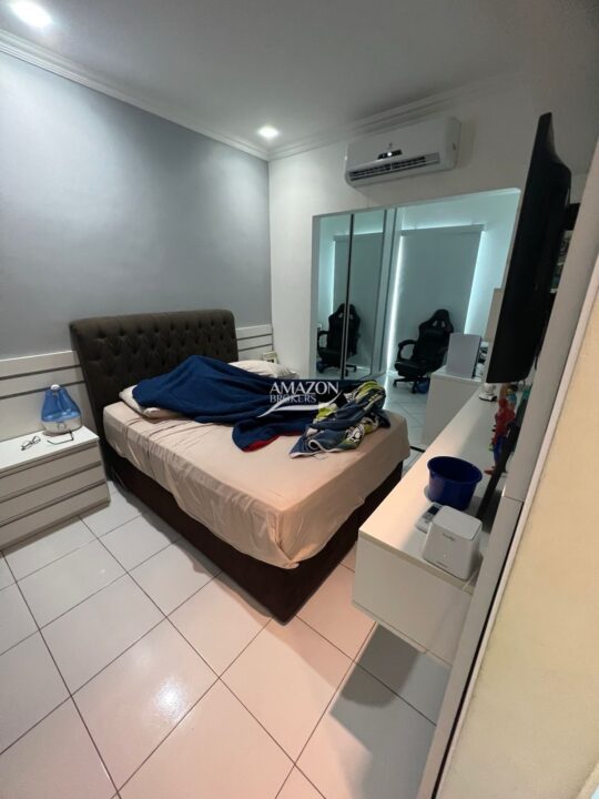 RESIDENCIAL TAPAJÓS, TARUMÃ – CASA DUPLEX 217m2 – DISPONÍVEL PARA VENDA