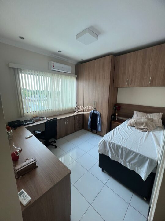 RESIDENCIAL TAPAJÓS, TARUMÃ – CASA DUPLEX 217m2 – DISPONÍVEL PARA VENDA