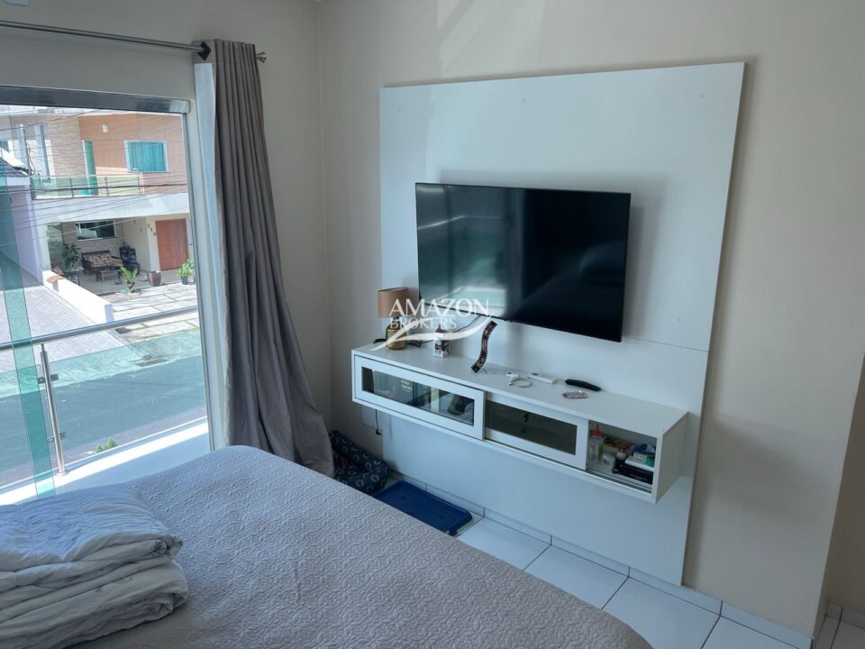 RESIDENCIAL TAPAJÓS, TARUMÃ – CASA DUPLEX 217m2 – DISPONÍVEL PARA VENDA