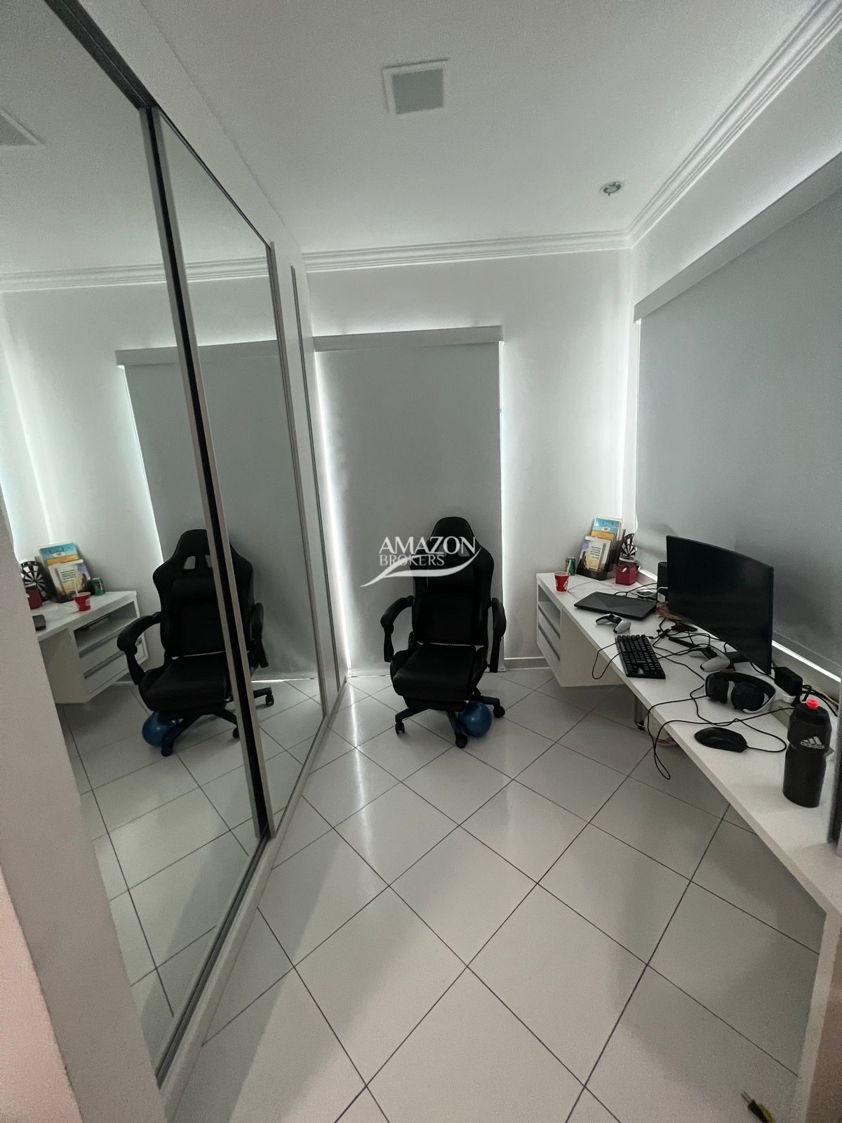 RESIDENCIAL TAPAJÓS, TARUMÃ – CASA DUPLEX 217m2 – DISPONÍVEL PARA VENDA