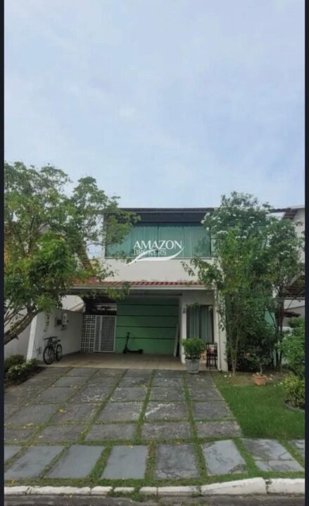 ATLANTIS CONDOMÍNIO, PARQUE 10 – CASA DUPLEX 264,90m2 – DISPONÍVEL PARA VENDA