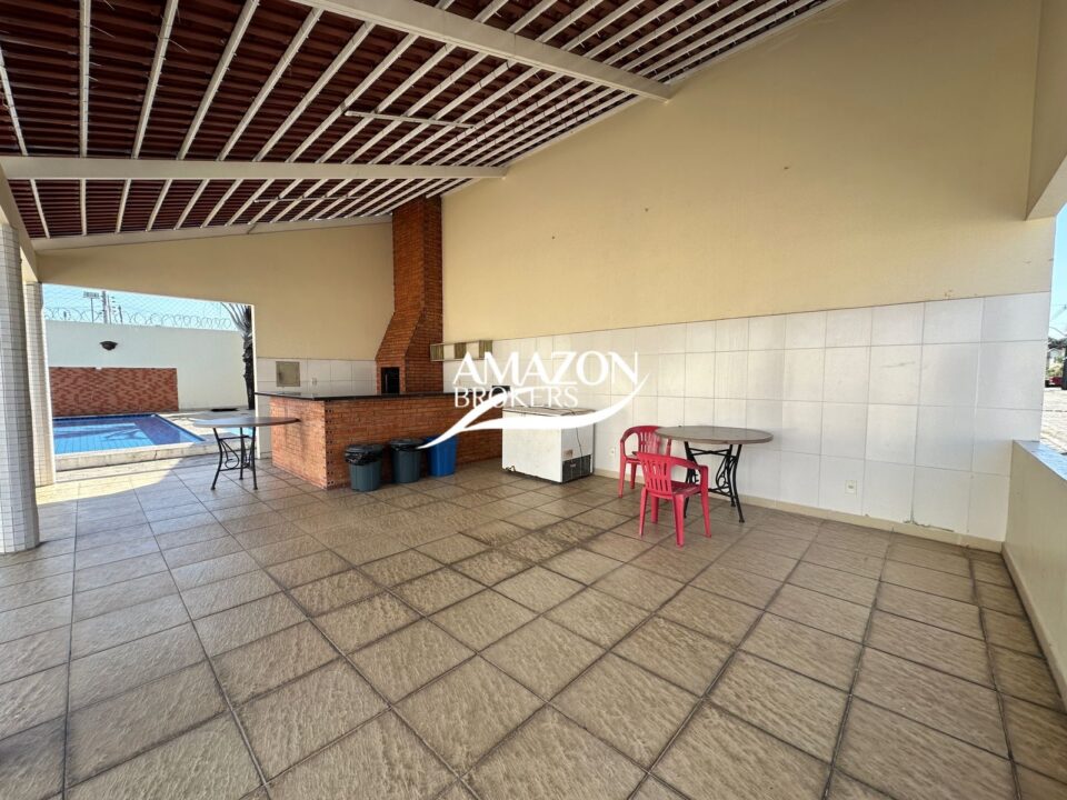 DALVA TOLEDO RESIDENCIAL, FLORES – CASA DUPLEX 250m2 – DISPONÍVEL PARA VENDA