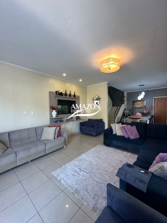 DALVA TOLEDO RESIDENCIAL, FLORES – CASA DUPLEX 250m2 – DISPONÍVEL PARA VENDA