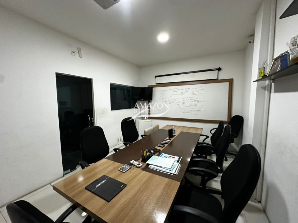 AV. GETÚLIO VARGAS, CENTRO - PONTO COMERCIAL 540m2 - DISPONÍVEL PARA VENDA