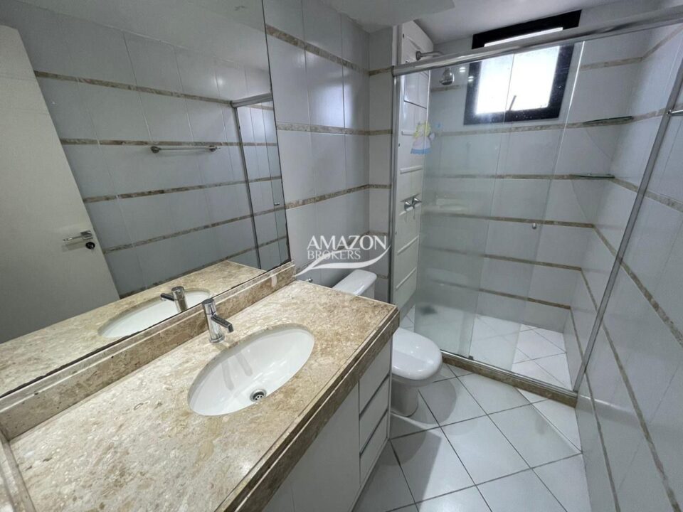 BELLINI CONDOMÍNIO, ADRIANÓPOLIS – APARTAMENTO 180m2 – DISPONÍVEL PARA VENDA