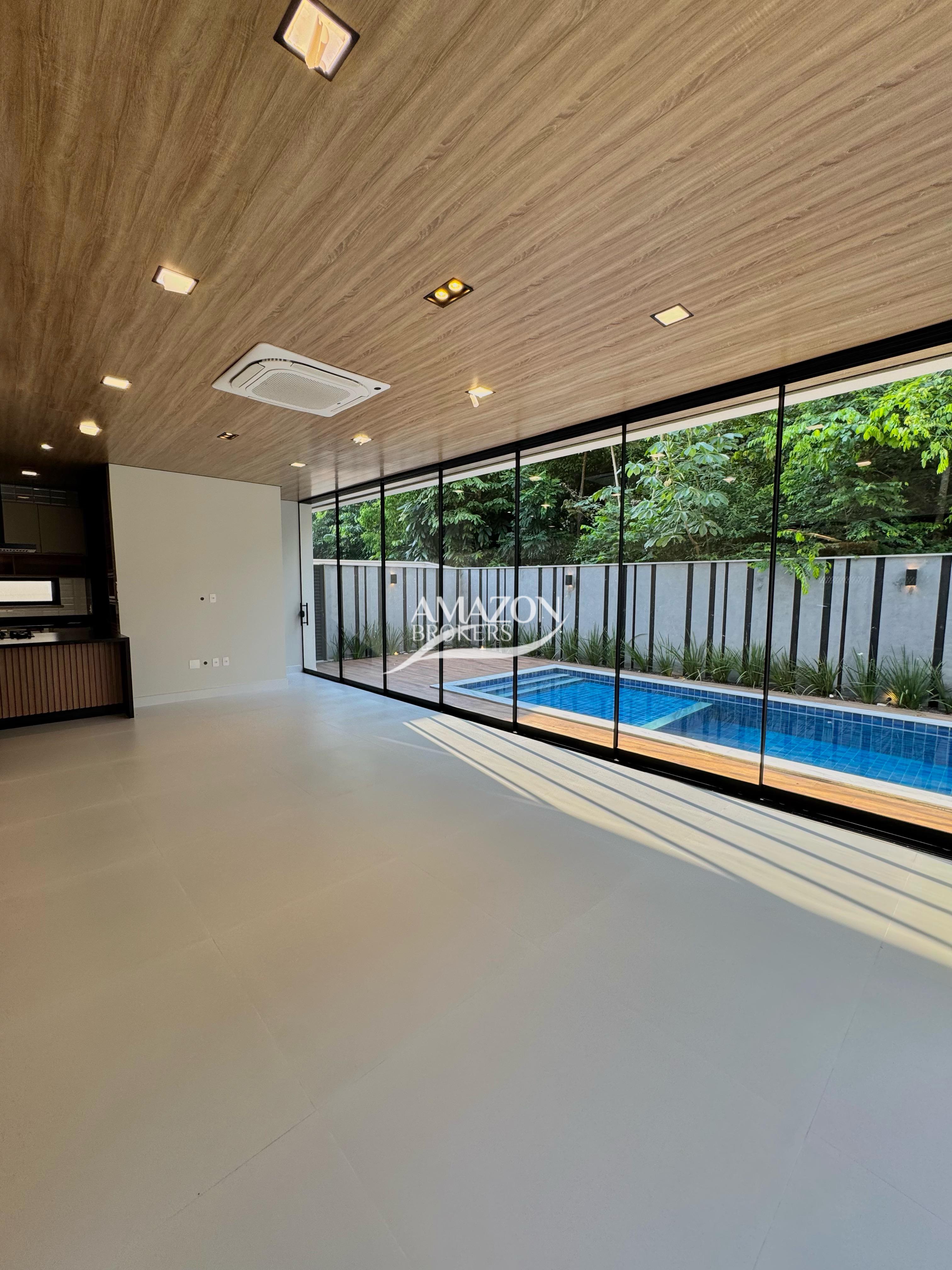 ALPHAVILLE RESIDENCIAL, PONTA NEGRA – CASA DUPLEX 550m2 – DISPONÍVEL PARA VENDA