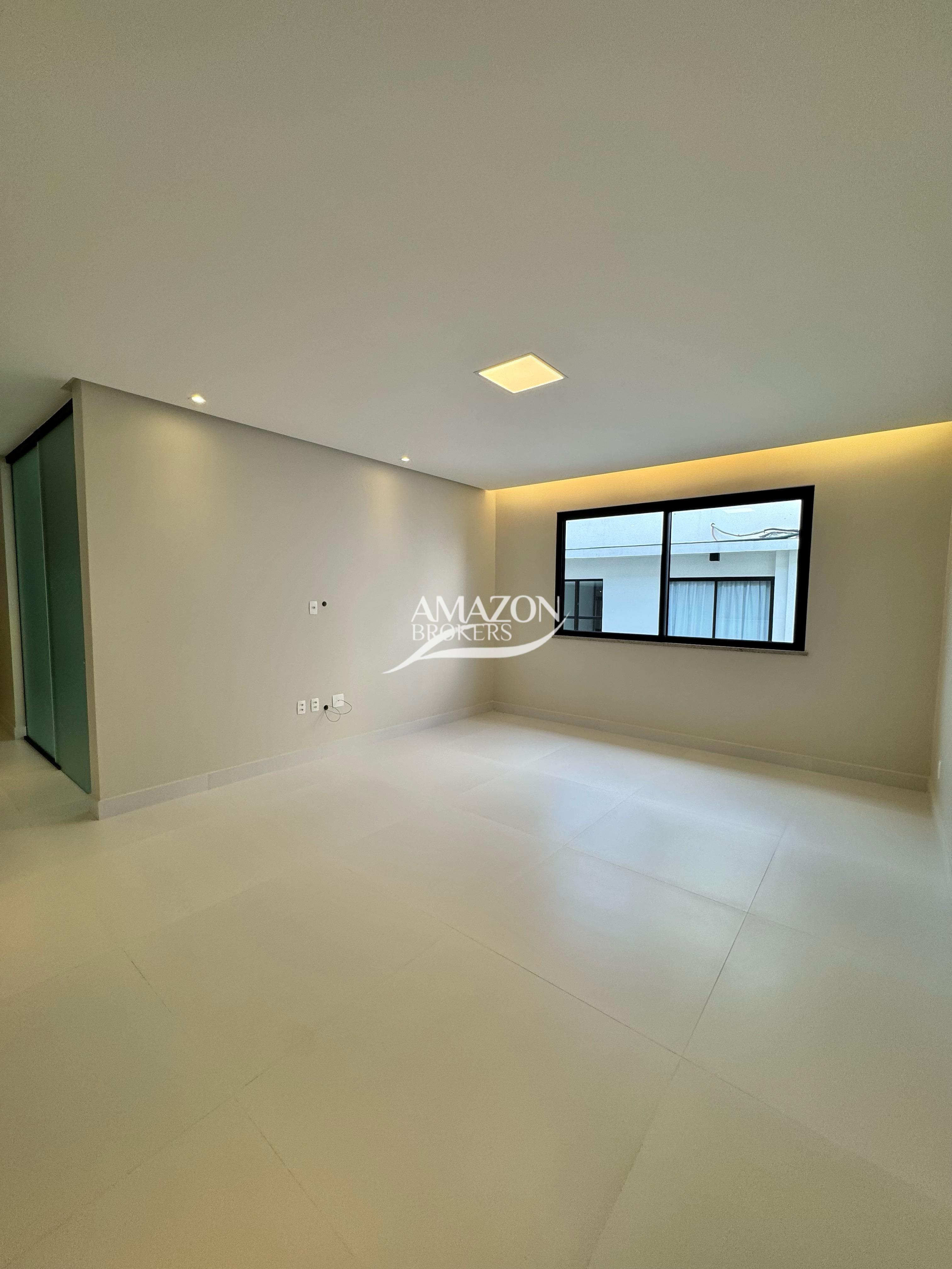 ALPHAVILLE RESIDENCIAL, PONTA NEGRA – CASA DUPLEX 550m2 – DISPONÍVEL PARA VENDA