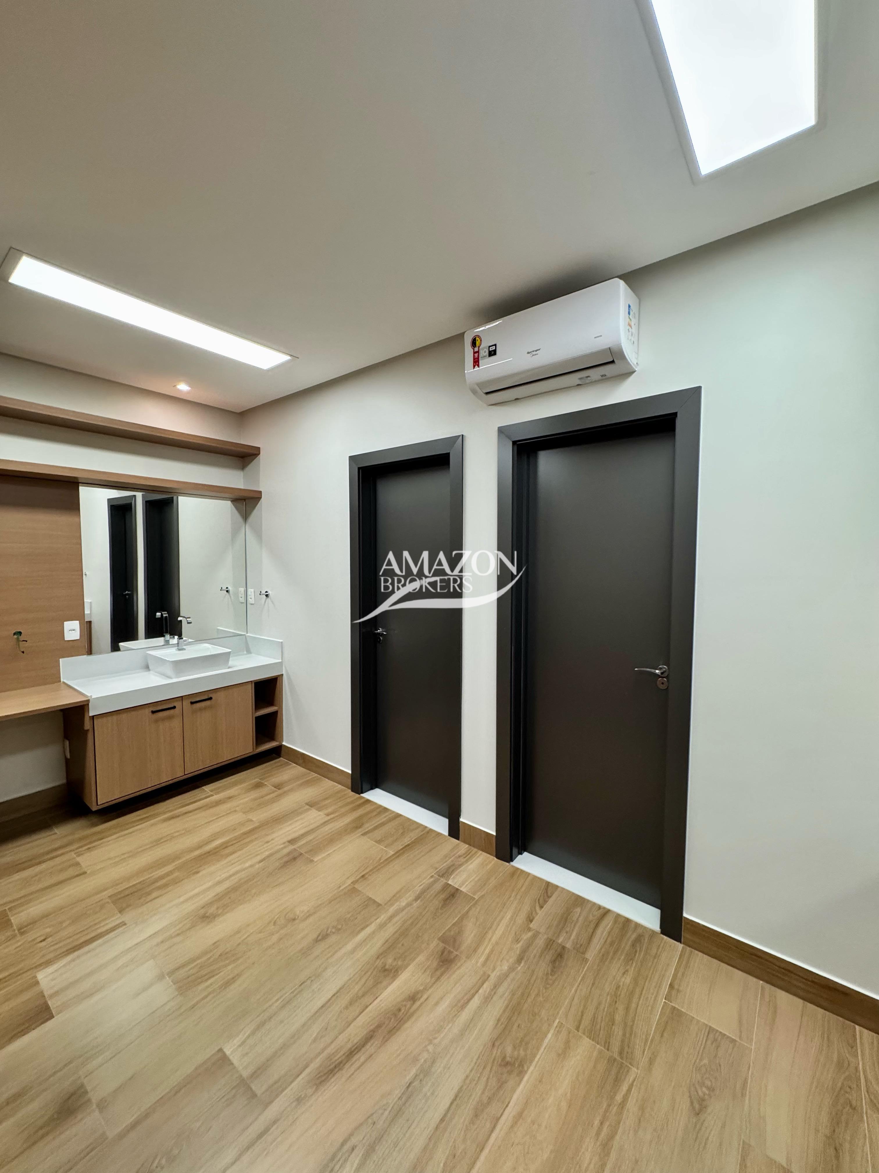 ALPHAVILLE RESIDENCIAL, PONTA NEGRA – CASA DUPLEX 550m2 – DISPONÍVEL PARA VENDA