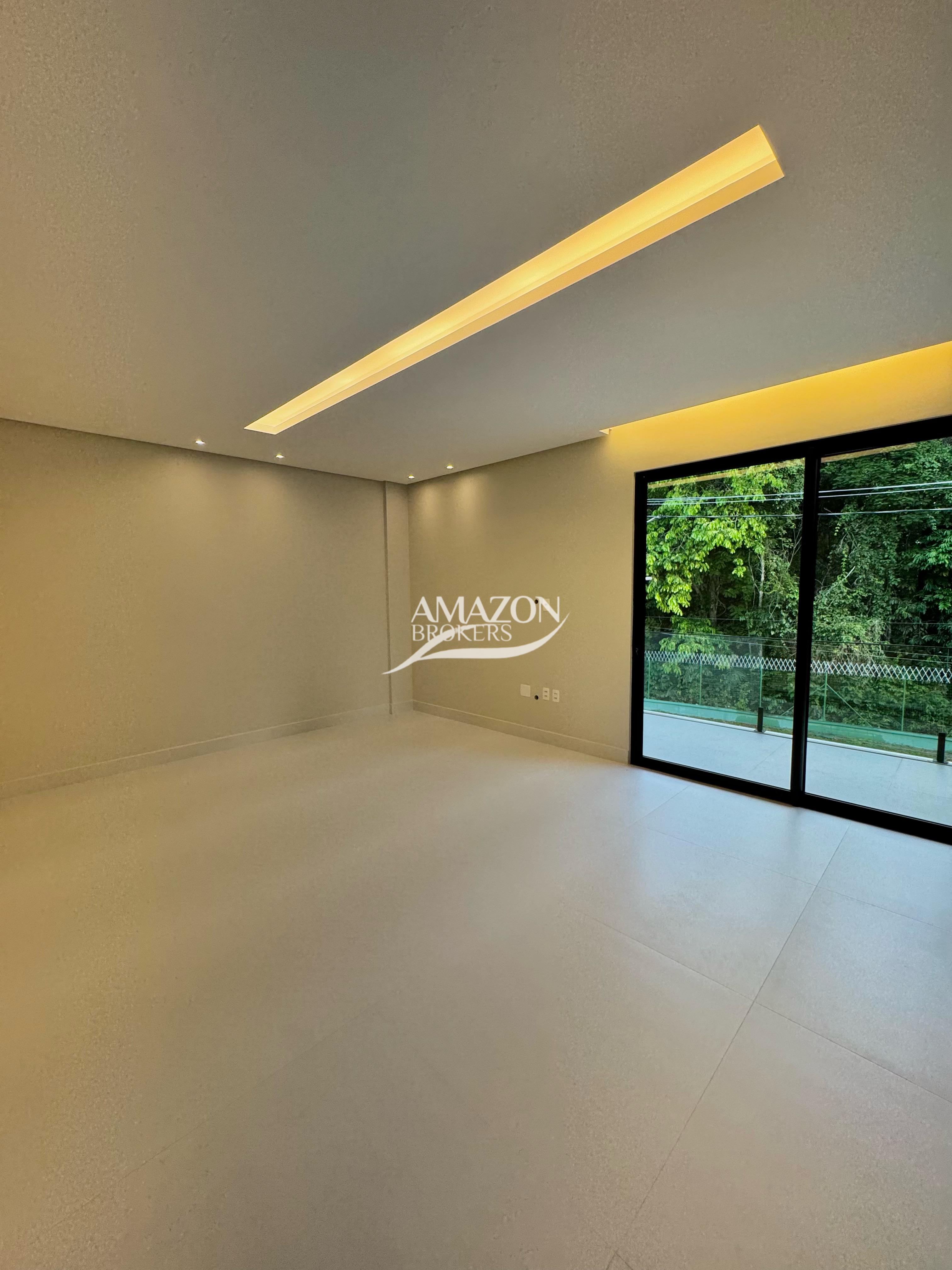 ALPHAVILLE RESIDENCIAL, PONTA NEGRA – CASA DUPLEX 550m2 – DISPONÍVEL PARA VENDA