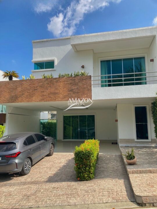 QUINTA DAS LARANJEIRAS RESIDENCIAL, PARQUE DAS LARANJEIRAS – CASA DUPLEX 330 m2 – DISPONÍVEL PARA VENDA
