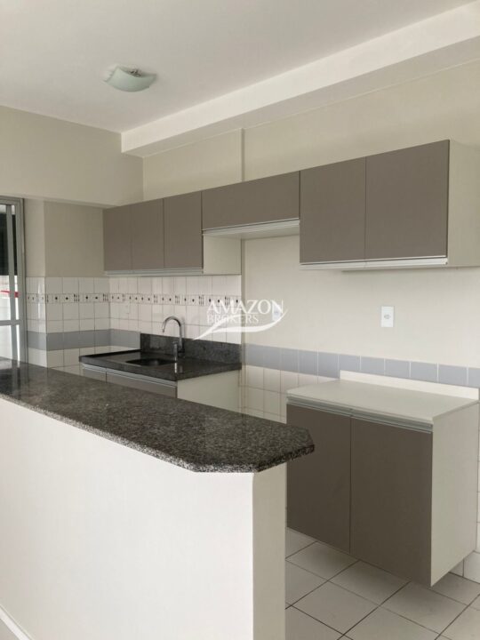 METRÓPOLIS RESIDENCE, PARQUE 10 – APARTAMENTO 70m2 – DISPONÍVEL PARA LOCAÇÃO