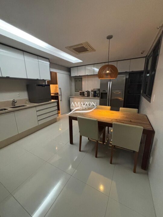 MEDITERRANÉE CONDOMÍNIO, PONTA NEGRA – APARTAMENTO 256m2 – DISPONÍVEL PARA LOCAÇÃO