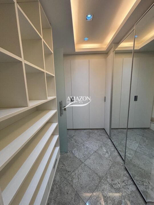 MEDITERRANÉE CONDOMÍNIO, PONTA NEGRA – APARTAMENTO 256m2 – DISPONÍVEL PARA LOCAÇÃO