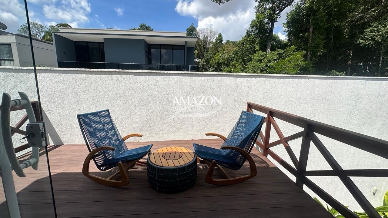 ALPHAVILLE 1 RESIDENCIAL, PONTA NEGRA – CASA DUPLEX DE ALTO PADRÃO – DISPONÍVEL PARA VENDA