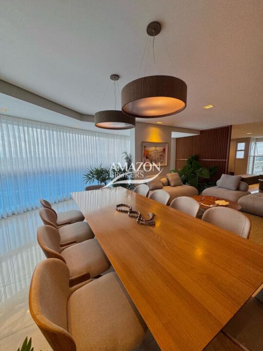 BELLAGIO RESIDENCIAL, ADRIANÓPOLIS – APARTAMENTO 300m2 – DISPONÍVEL PARA VENDA