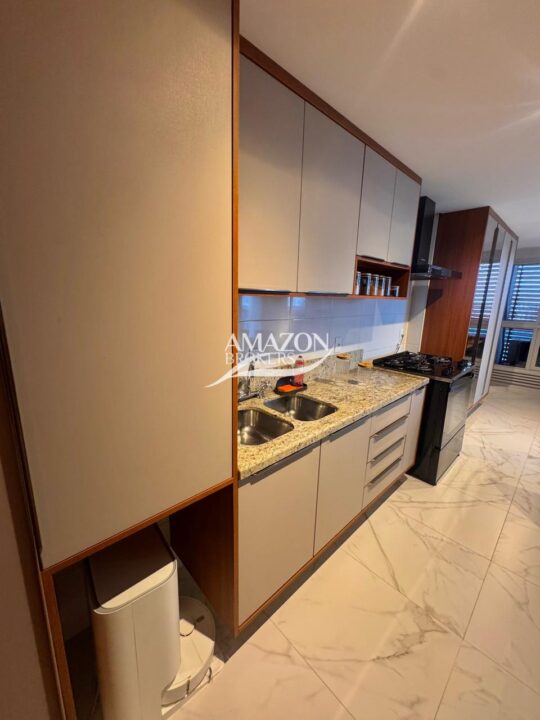 BELLAGIO RESIDENCIAL, ADRIANÓPOLIS – APARTAMENTO 300m2 – DISPONÍVEL PARA VENDA