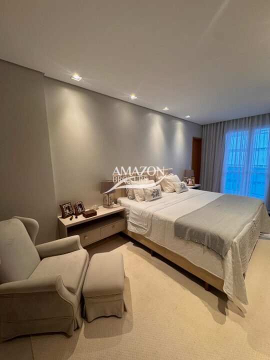 BELLAGIO RESIDENCIAL, ADRIANÓPOLIS – APARTAMENTO 300m2 – DISPONÍVEL PARA VENDA