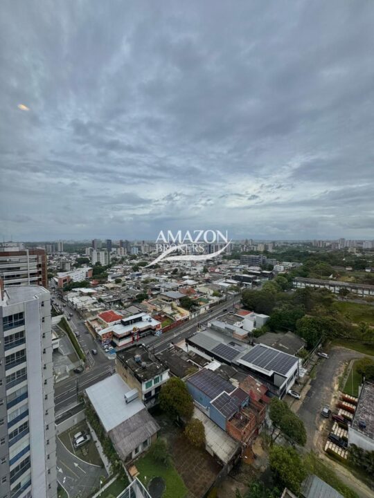 BELLAGIO RESIDENCIAL, ADRIANÓPOLIS – APARTAMENTO 300m2 – DISPONÍVEL PARA VENDA