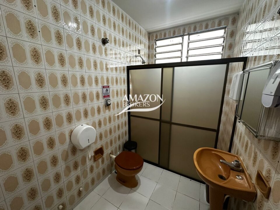 VIEIRALVES, AV. RIO PURÚS, NOSSA SENHORA DAS GRAÇAS – CASA TÉRREA OU PONTO COMERCIAL 125m2 – DISPONÍVEL PARA VENDA