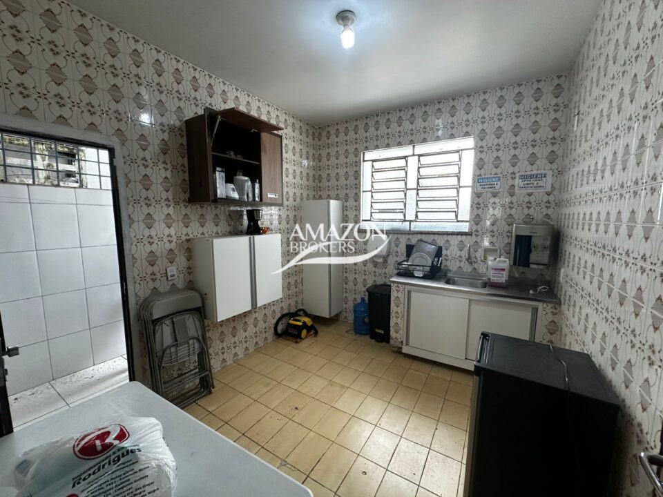 VIEIRALVES, AV. RIO PURÚS, NOSSA SENHORA DAS GRAÇAS – CASA TÉRREA OU PONTO COMERCIAL 125m2 – DISPONÍVEL PARA VENDA