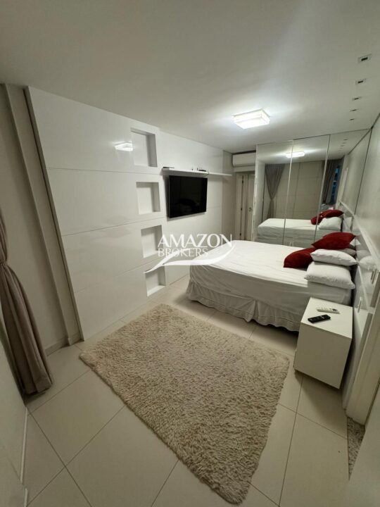 BELLAGIO RESIDENCIAL, ADRIANÓPOLIS – APARTAMENTO 150 m2 – DISPONÍVEL PARA LOCAÇÃO